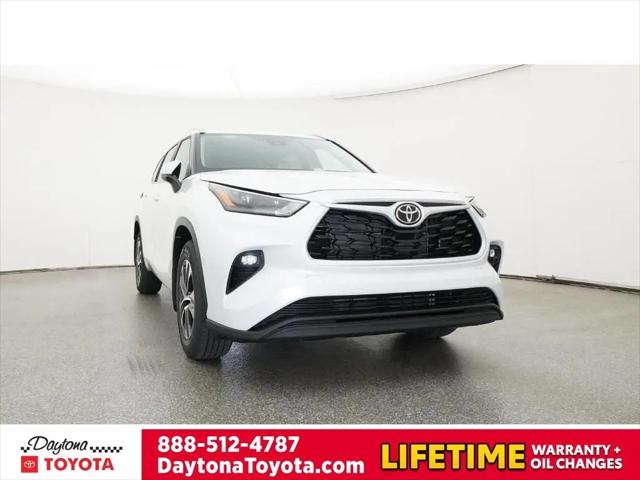 2026 Toyota Highlander Hybrid XLE