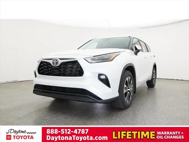 2026 Toyota Highlander Hybrid XLE