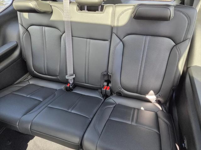 2026 Jeep Grand Wagoneer 4x2