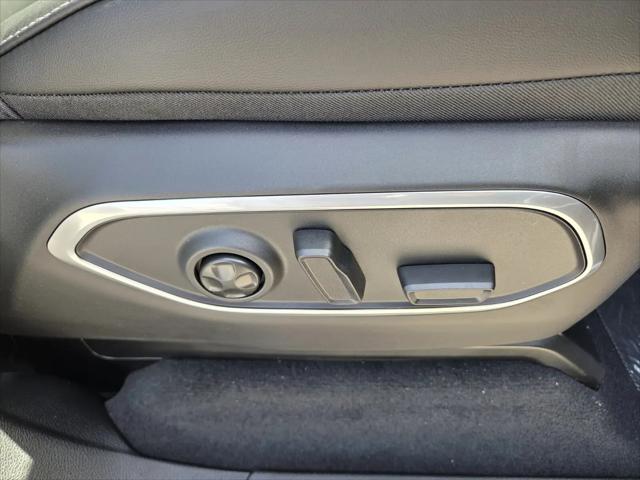 2026 Jeep Grand Wagoneer 4x2
