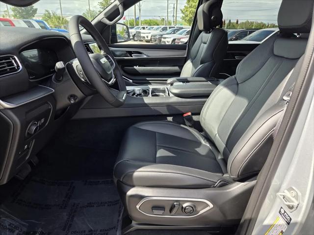 2026 Jeep Grand Wagoneer 4x2