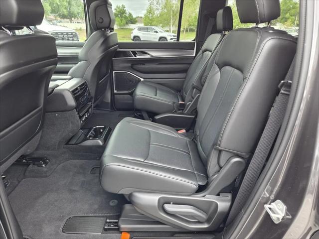 2026 Jeep Grand Wagoneer 4x2