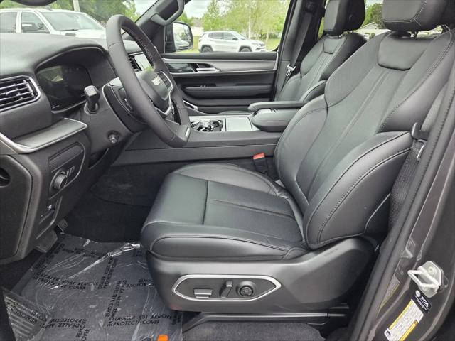 2026 Jeep Grand Wagoneer 4x2