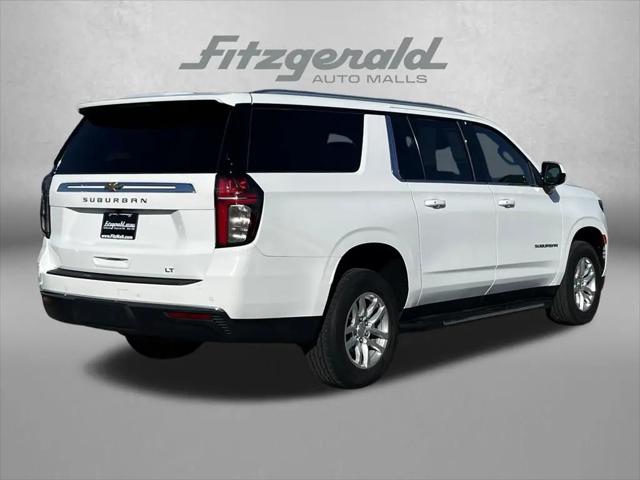 2024 Chevrolet Suburban 4WD LT