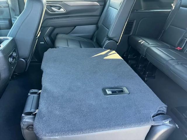 2024 Chevrolet Suburban 4WD LT