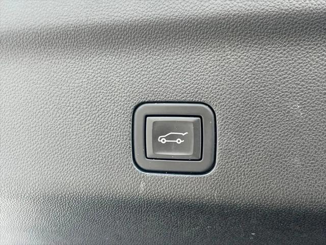 2024 Chevrolet Suburban 4WD LT