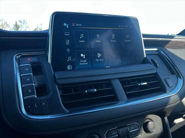 2024 Chevrolet Suburban 4WD LT