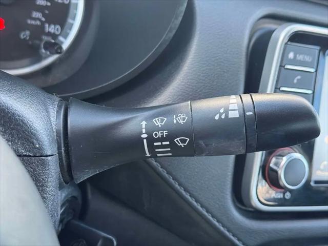 2024 Nissan Versa 1.6 S