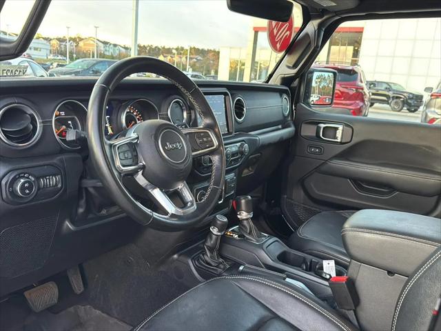 2022 Jeep Gladiator Overland