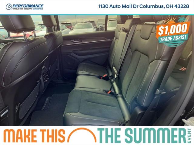 2026 Jeep Grand Cherokee L Altitude 4x4