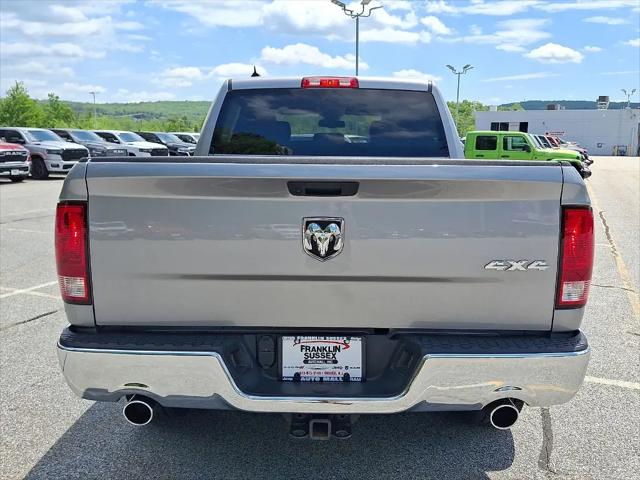 2024 Ram 1500 Classic Tradesman Crew Cab 4x4 5'7" Box