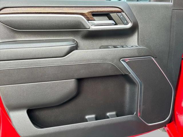 2024 GMC Sierra 3500HD 4WD Crew Cab Standard Bed SLE