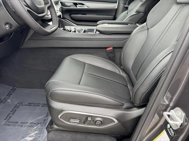 2026 Jeep Grand Wagoneer L 4x4
