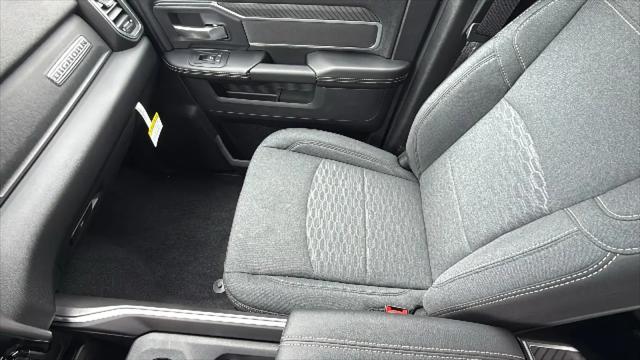 2026 Ram 2500 Big Horn Crew Cab 4x4 6'4" Box