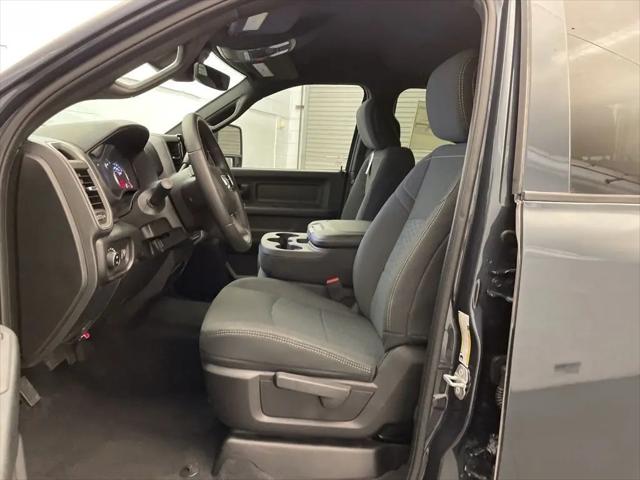 2026 Ram 2500 Black Express Crew Cab 4x4 64 Box