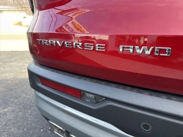 2026 Chevrolet Traverse AWD LT