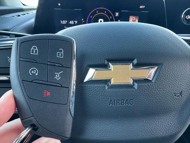 2026 Chevrolet Traverse AWD LT