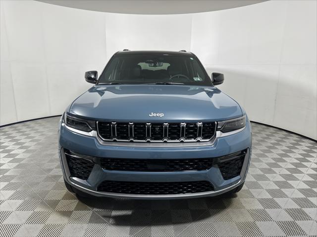 2026 Jeep Grand Cherokee GRAND CHEROKEE L SUMMIT 4X4 2026 Jeep Grand Cherokee GRAND CHEROKEE L SUMMIT 4X4