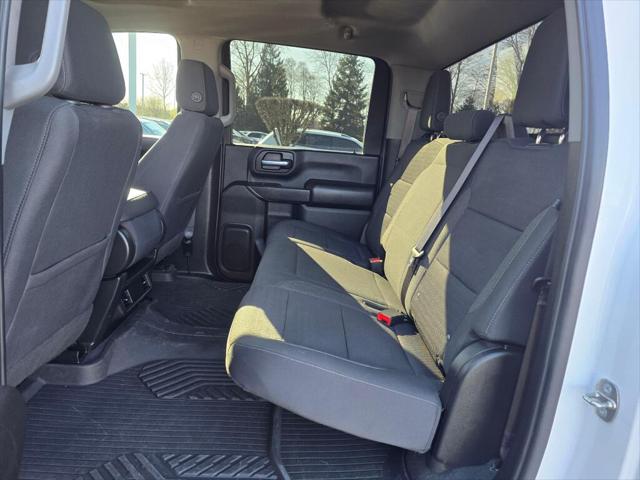 2024 Chevrolet Silverado 2500HD 4WD Crew Cab Standard Bed Custom