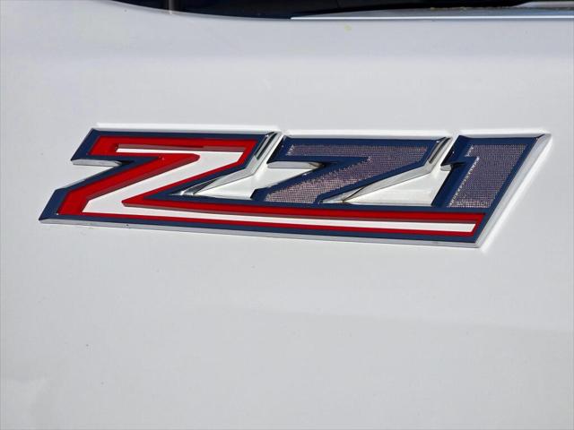 2024 Chevrolet Silverado 2500HD 4WD Crew Cab Standard Bed Custom
