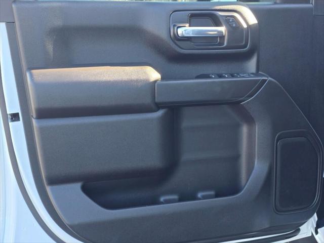 2024 Chevrolet Silverado 2500HD 4WD Crew Cab Standard Bed Custom