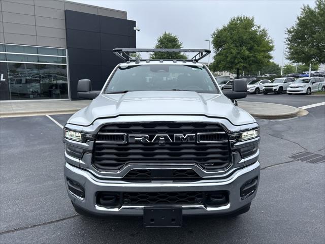 2026 RAM 3500 Chassis RAM 3500 TRADESMAN CREW CAB CHASSIS 4X4 60 CA