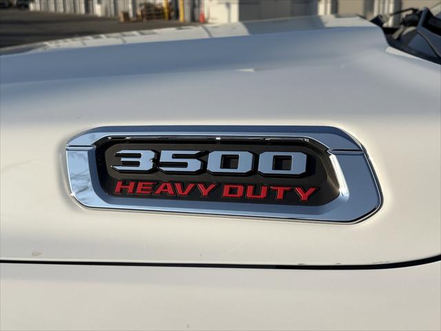 2026 Ram 3500 Chassis Cab Tradesman/Big Horn