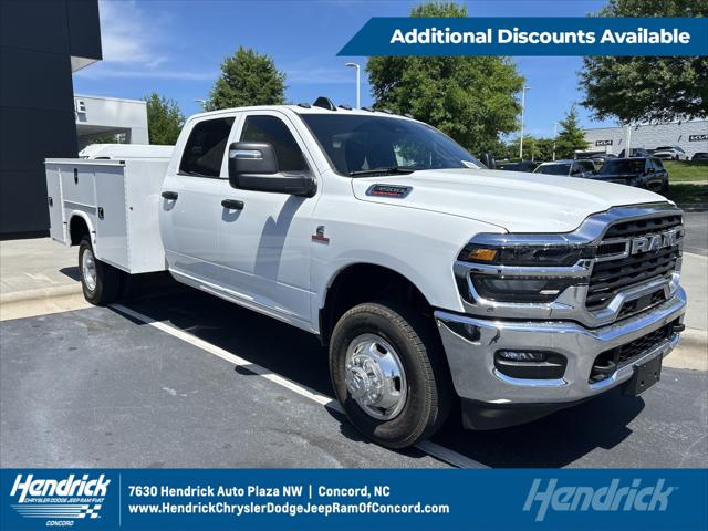 2026 RAM 3500 Chassis RAM 3500 TRADESMAN CREW CAB CHASSIS 4X4 60 CA