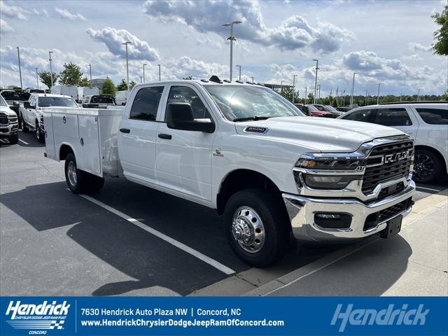 2026 RAM Ram 3500 Chassis Cab RAM 3500 TRADESMAN CREW CAB CHASSIS 4X4 60 CA