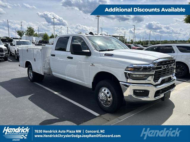 2026 RAM 3500 Chassis RAM 3500 TRADESMAN CREW CAB CHASSIS 4X4 60 CA