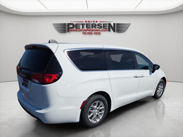 2026 Chrysler Voyager LX