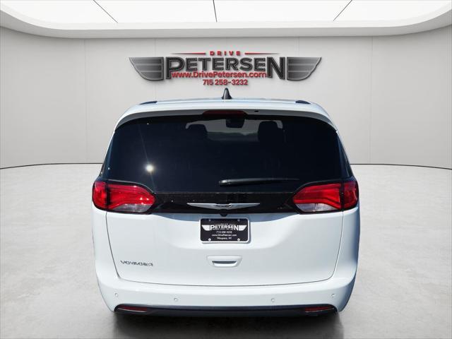 2026 Chrysler Voyager LX