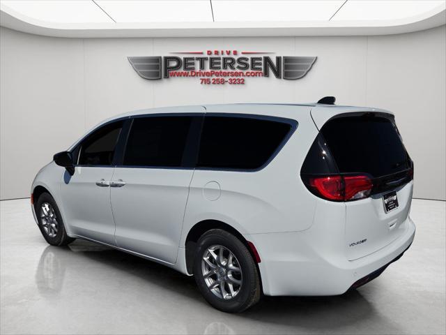 2026 Chrysler Voyager LX