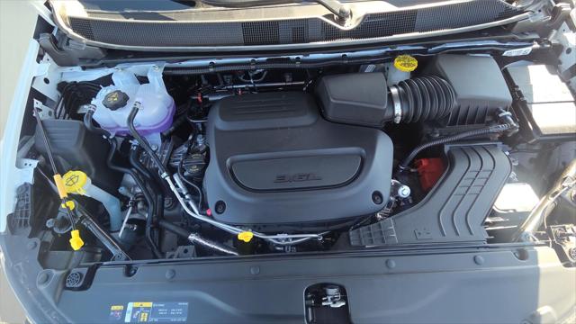 2026 Chrysler Voyager LX
