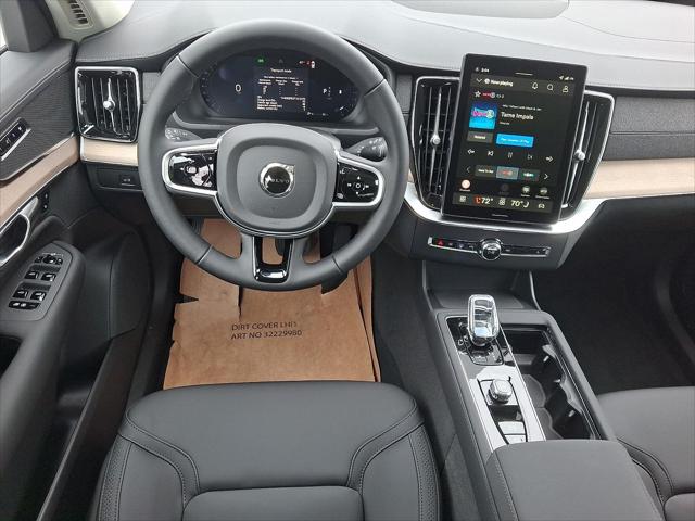 2026 Volvo XC90 Plus, B6 AWD Gas (mild hybrid), Gasoline, Bright, 7 Seats