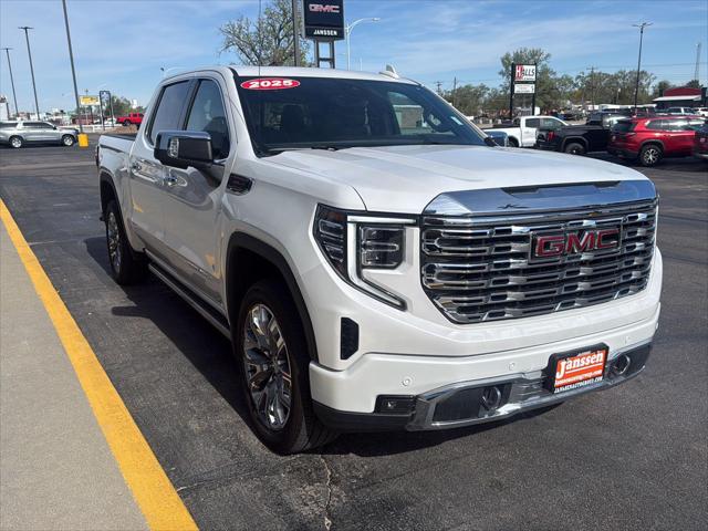 2025 GMC Sierra 1500 4WD Crew Cab Short Box Denali