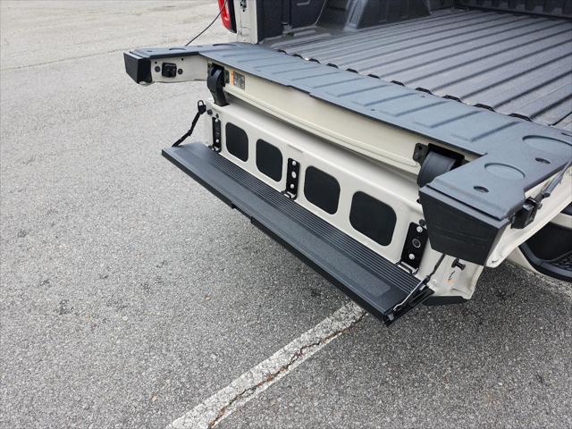 2026 GMC Sierra 1500 Crew Cab, Short Bed, AT4, 4WD