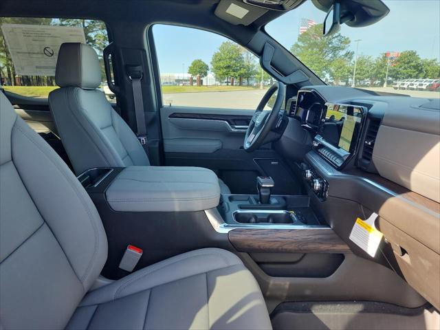 2026 GMC Sierra 1500 Crew Cab, Short Bed, SLT, 4WD