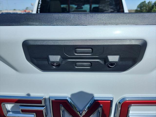 2026 GMC Sierra 1500 Crew Cab, Short Bed, SLT, 4WD