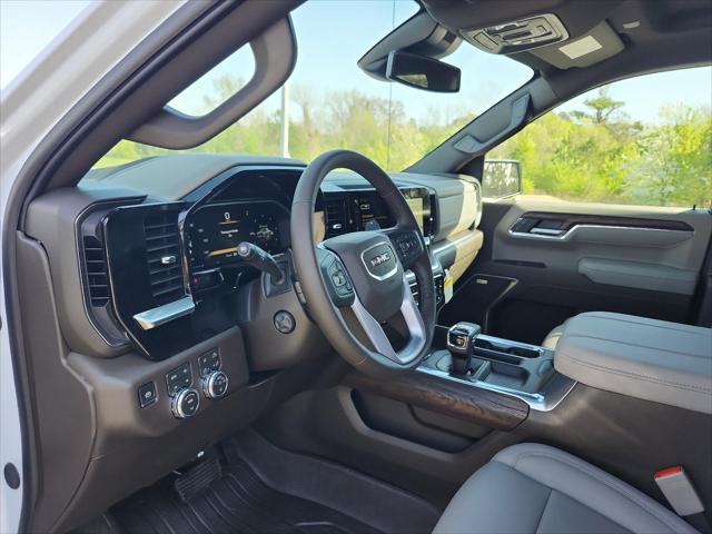 2026 GMC Sierra 1500 Crew Cab, Short Bed, SLT, 4WD