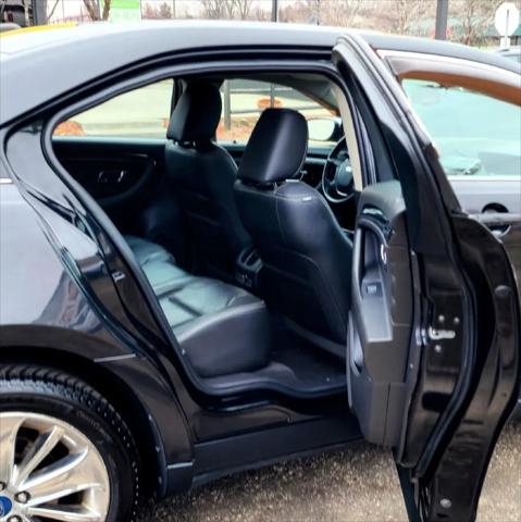 2010 Ford Taurus Limited