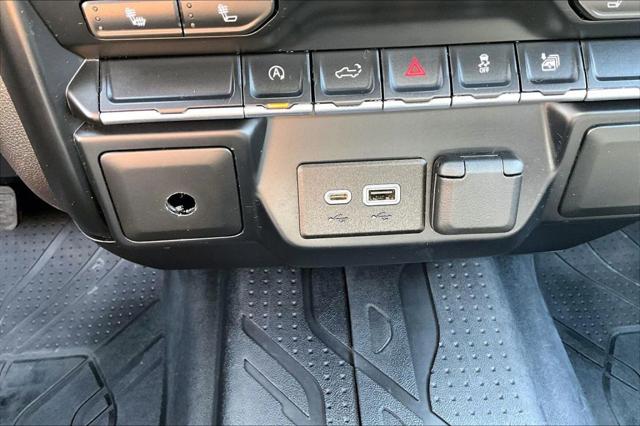 2022 Chevrolet Silverado 1500 4WD Crew Cab Short Bed LT with 2FL