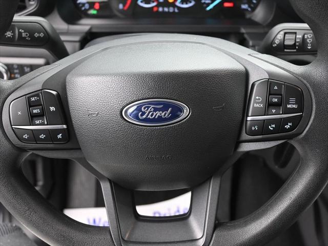 2023 Ford Explorer Base