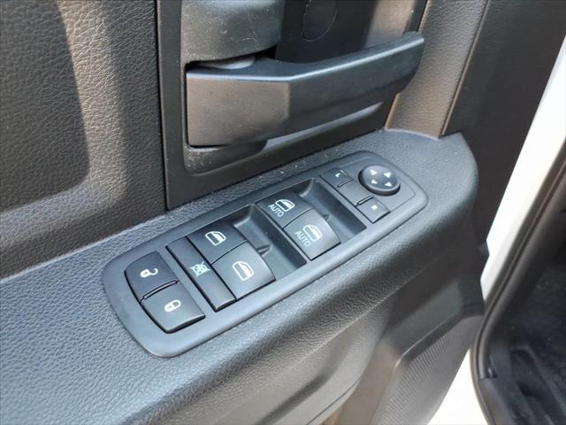 2019 Ram 1500 Classic Tradesman Crew Cab 4x4 5'7" Box