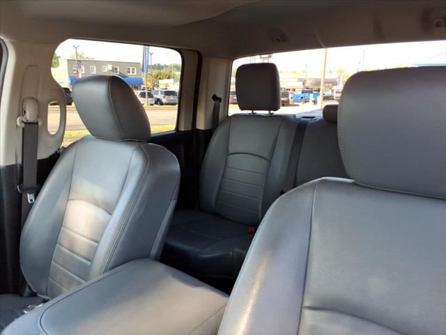 2019 Ram 1500 Classic Tradesman Crew Cab 4x4 5'7" Box