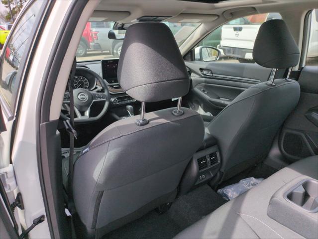 2026 Nissan Altima SV FWD
