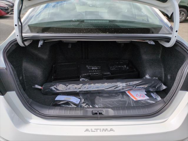 2026 Nissan Altima SV FWD