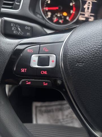 2016 Volkswagen Passat 1.8T S
