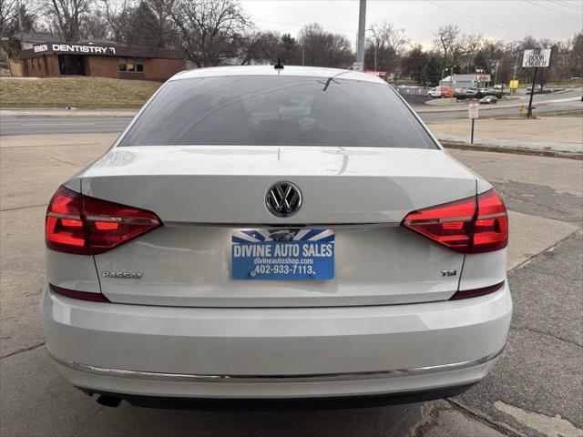 2016 Volkswagen Passat 1.8T S