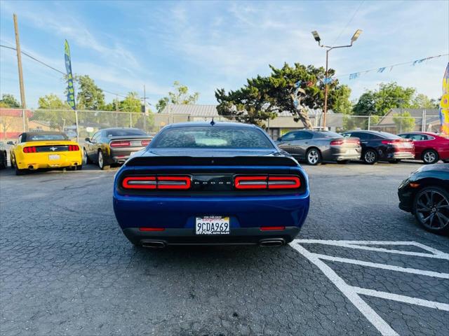 2018 Dodge Challenger SXT